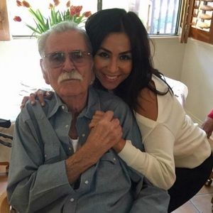 Meet your Posher, Jaymee